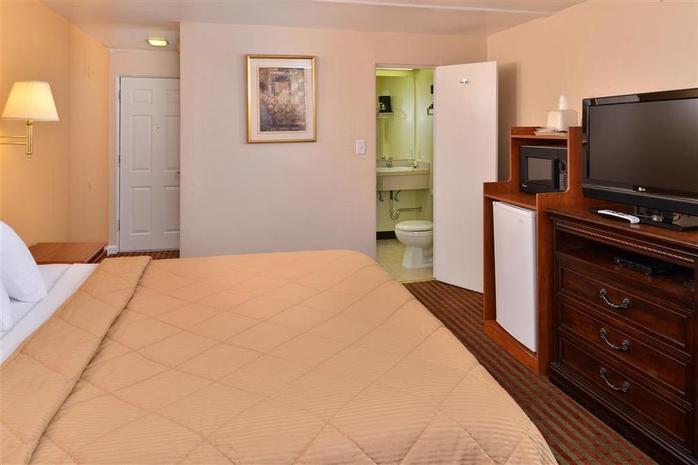 Travelodge By Wyndham Klamath Falls Pokoj fotografie